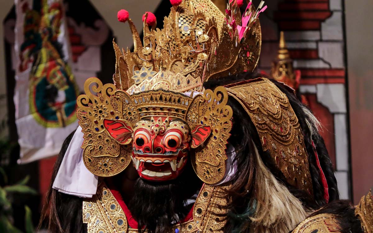 Festival Opening: Blessings of the Barong